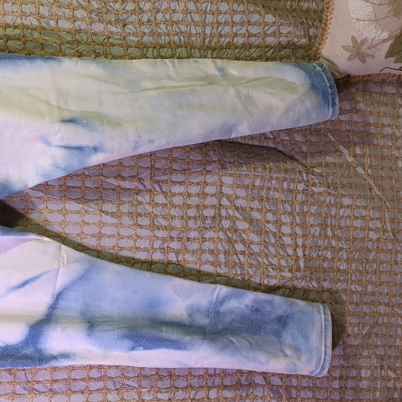 Highrise jean leggings bleached out size 11 - Picture 8 of 11